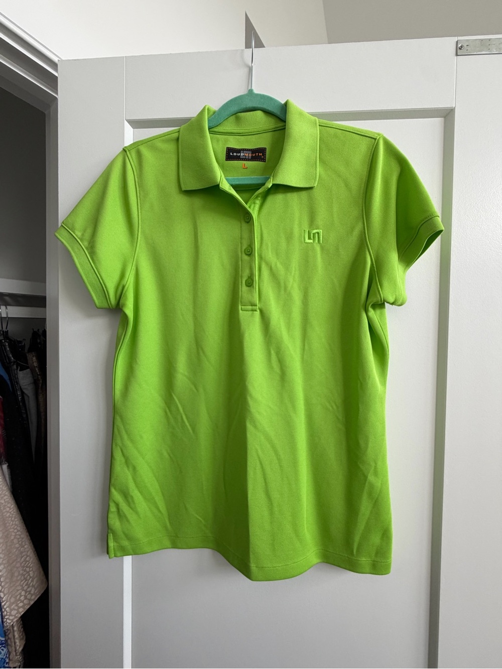 Loudmouth Women's Neon Lime Green Short-Sleeve Button-Down Polo - Bx2